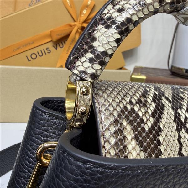 2026120164254522 820